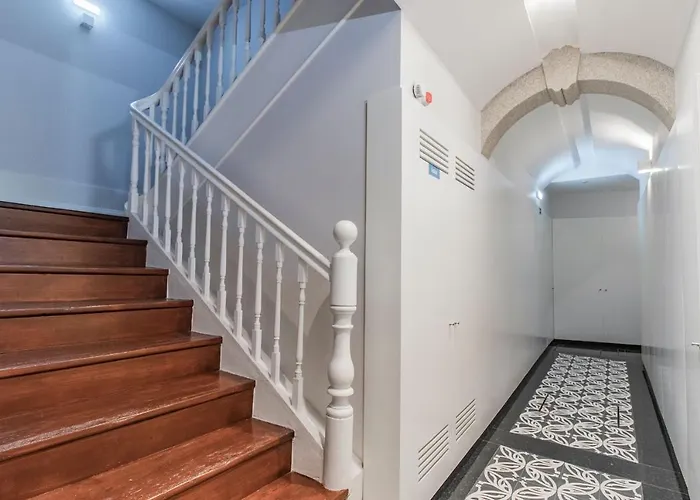 Sweet Studio W/ Big Balcony By Lovelystay Apartment Porto