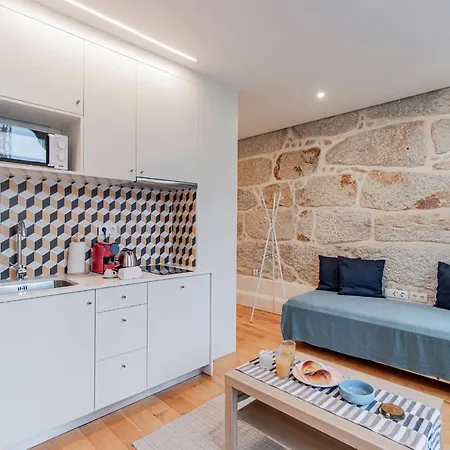 Sweet Studio W/ Big Balcony By Lovelystay *