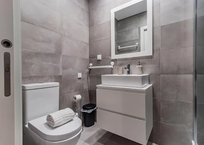 Sweet Studio W/ Big Balcony By Lovelystay Apartman *